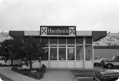 Hardee's 2000th location
